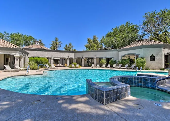 Ferienhaus Balcony + Pools! Snowbird Retreat In