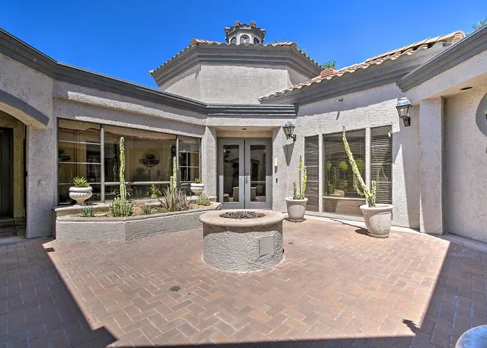 Balcony + Pools! Snowbird Retreat In * Scottsdale